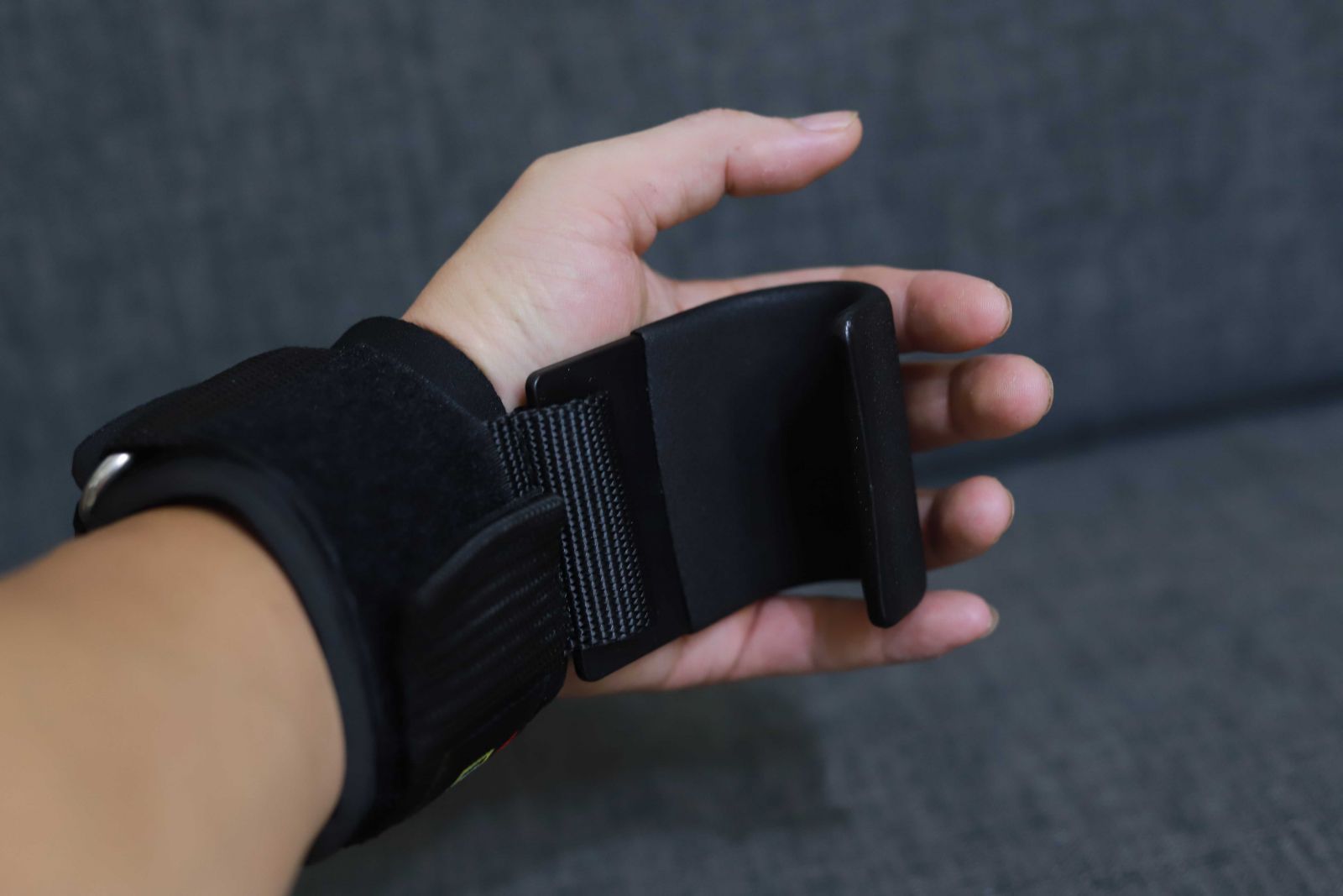 Dây kéo lưng móc sắt valeo