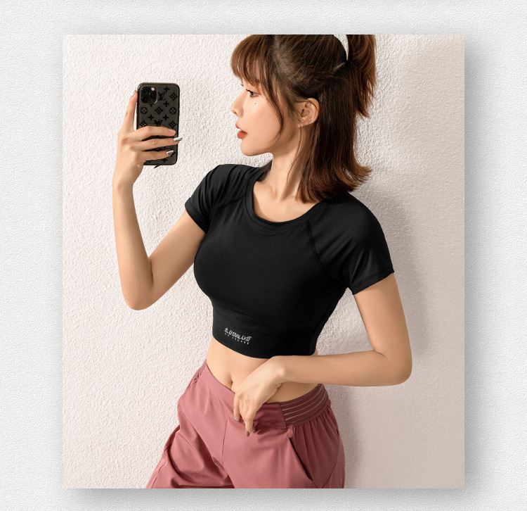 Áo croptop nữ cổ tròn cộc tay DX062